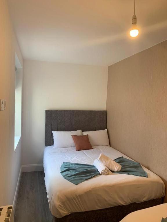 Eyre Square Lane Budget Rooms Galway Zewnętrze zdjęcie