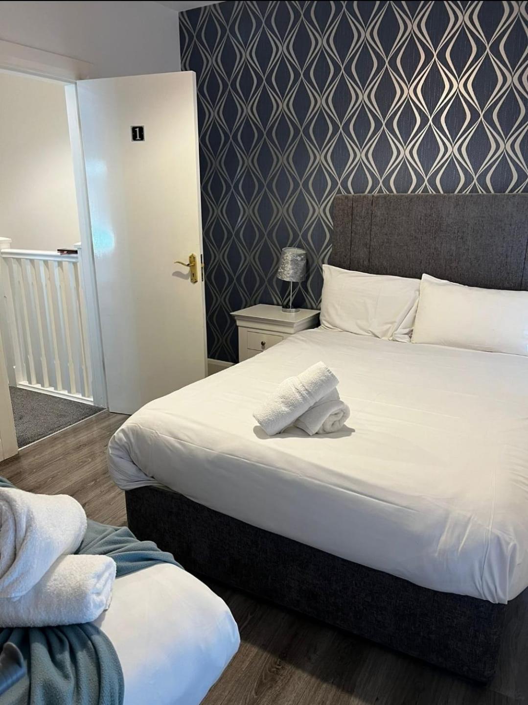 Eyre Square Lane Budget Rooms Galway Zewnętrze zdjęcie