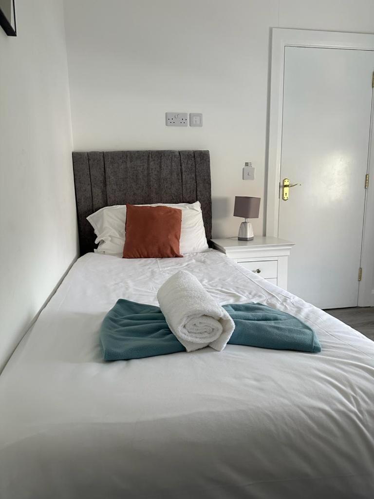 Eyre Square Lane Budget Rooms Galway Zewnętrze zdjęcie