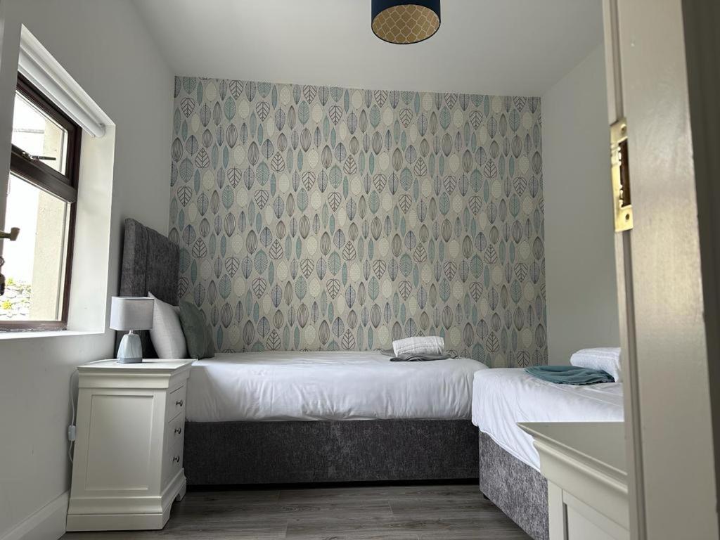 Eyre Square Lane Budget Rooms Galway Zewnętrze zdjęcie
